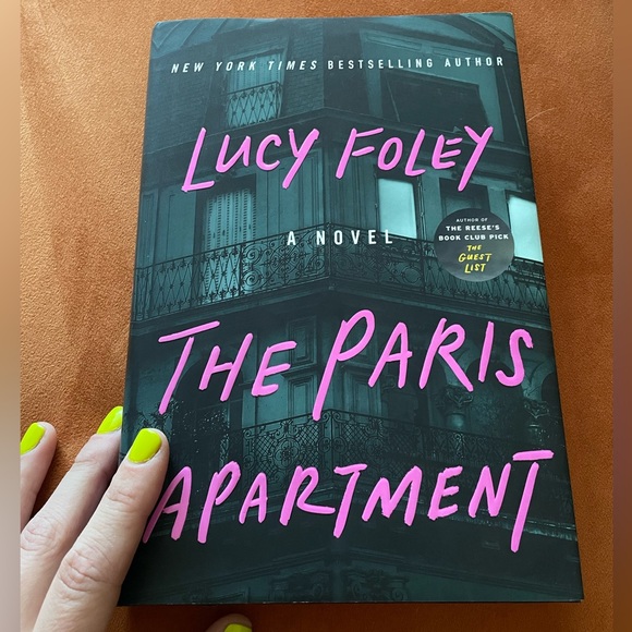 Book Bundle - The Paris Apartment, The Look Alike, You Are Not Alone - Picture 2 of 8